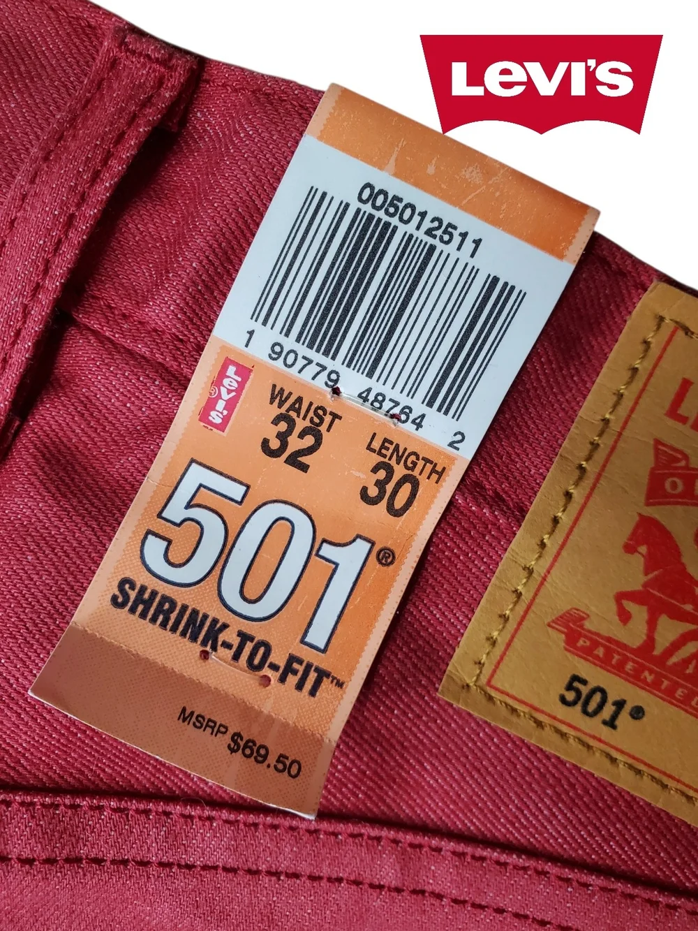 NWT Levi's 501 Men's Red New Straight-Leg Jeans Size 32x30 Shrink-to-Fit